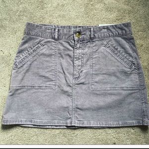 American Eagle grey cargo skirt